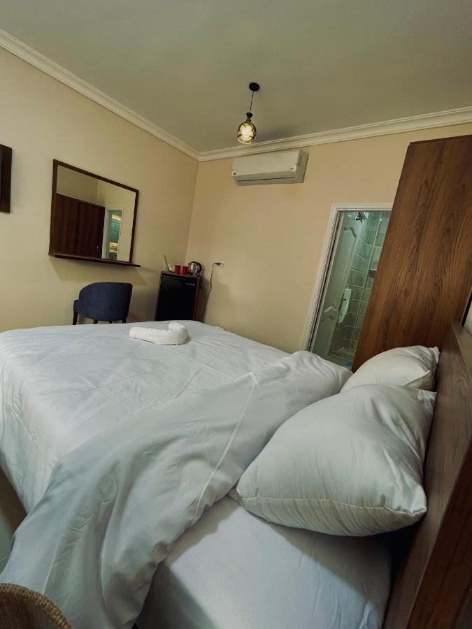 Hotel Glamour Pyramids Kafret el-Gabal