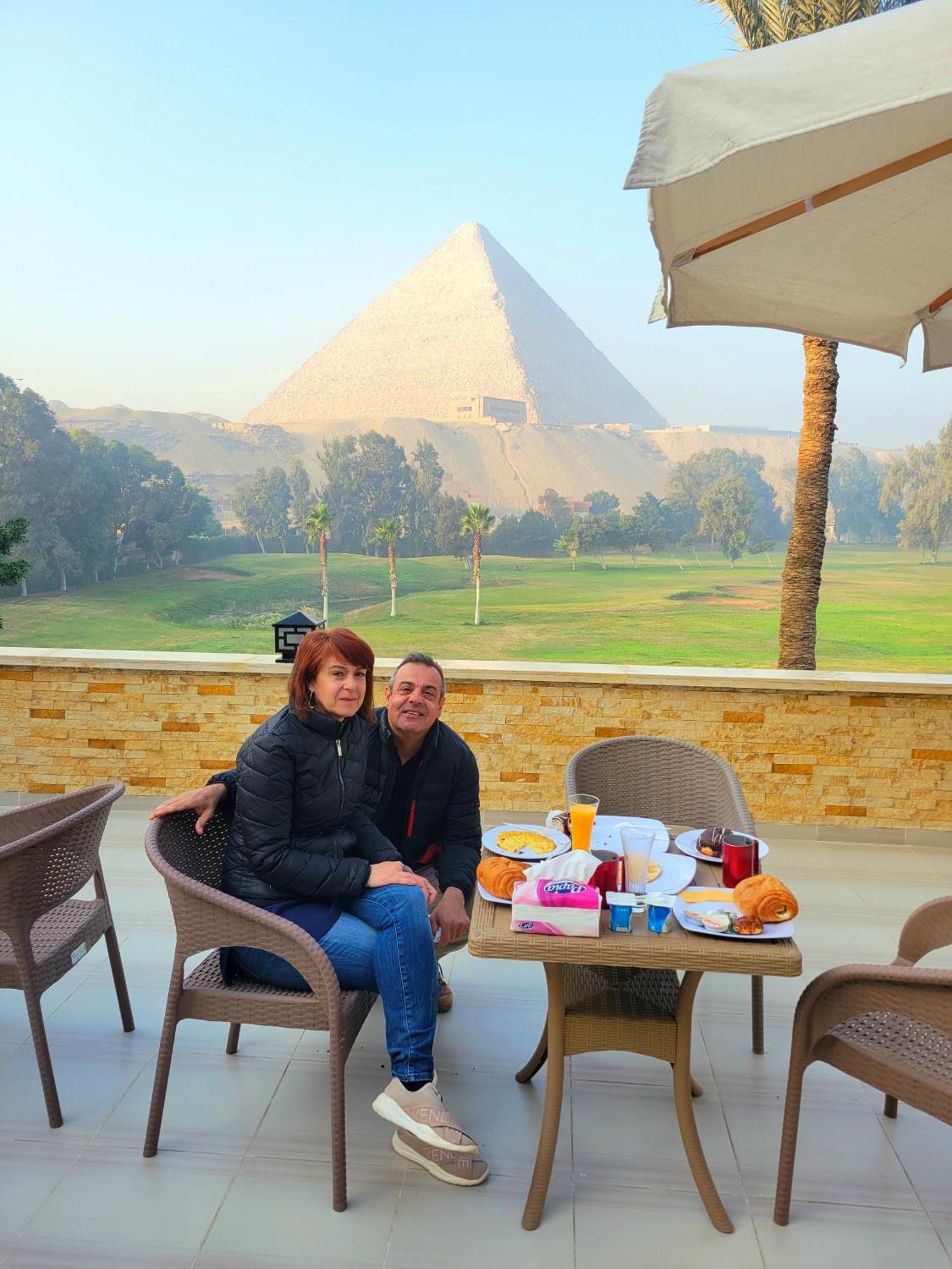 Hotel Glamour Pyramids Kafret el-Gabal