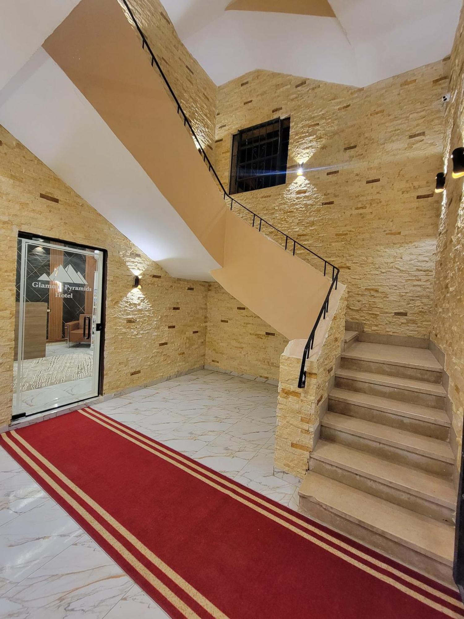 Hotel Glamour Pyramids 3*