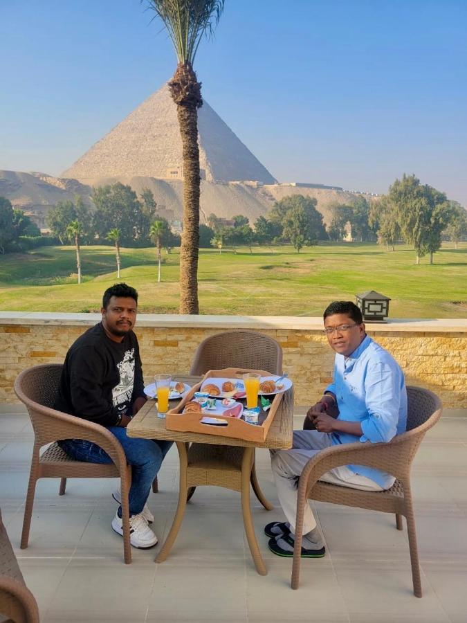 Glamour Pyramids Hotel 3*