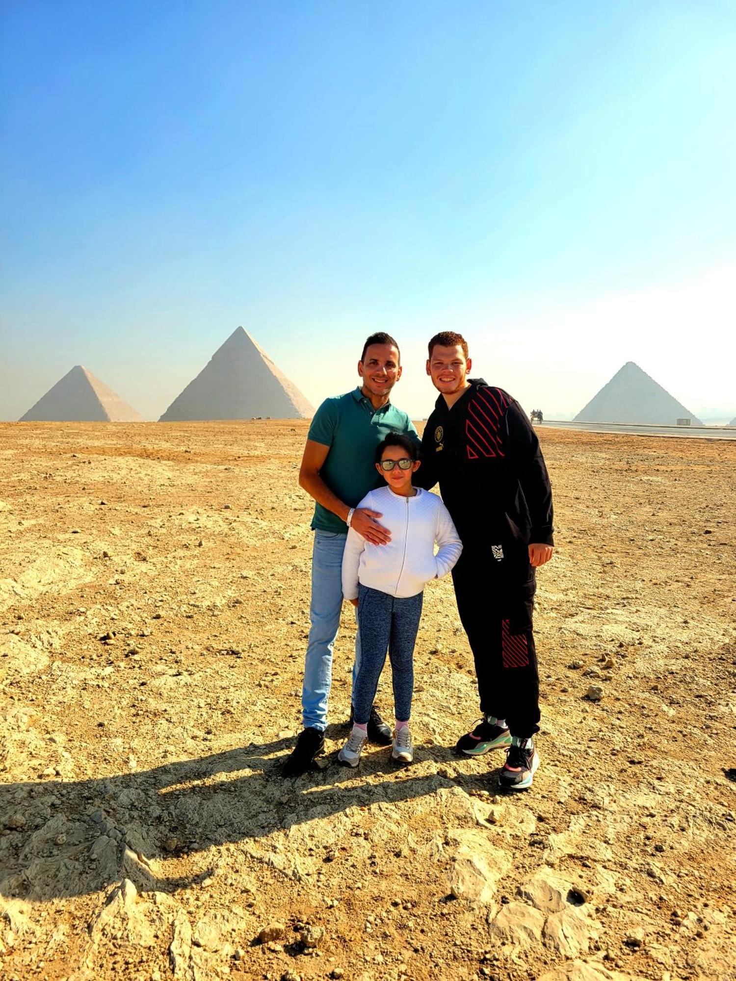 Hotel Glamour Pyramids Kafrat al Jabal